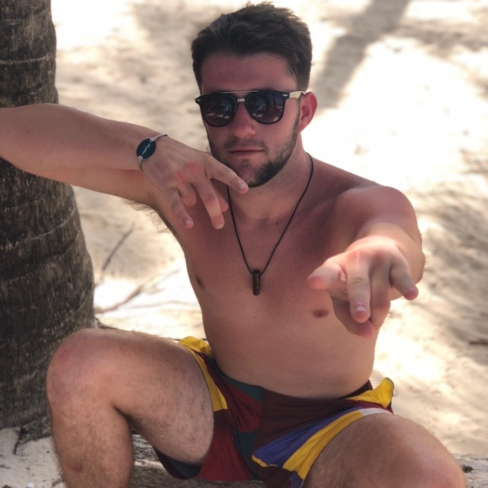 Meet your Posher, Reid